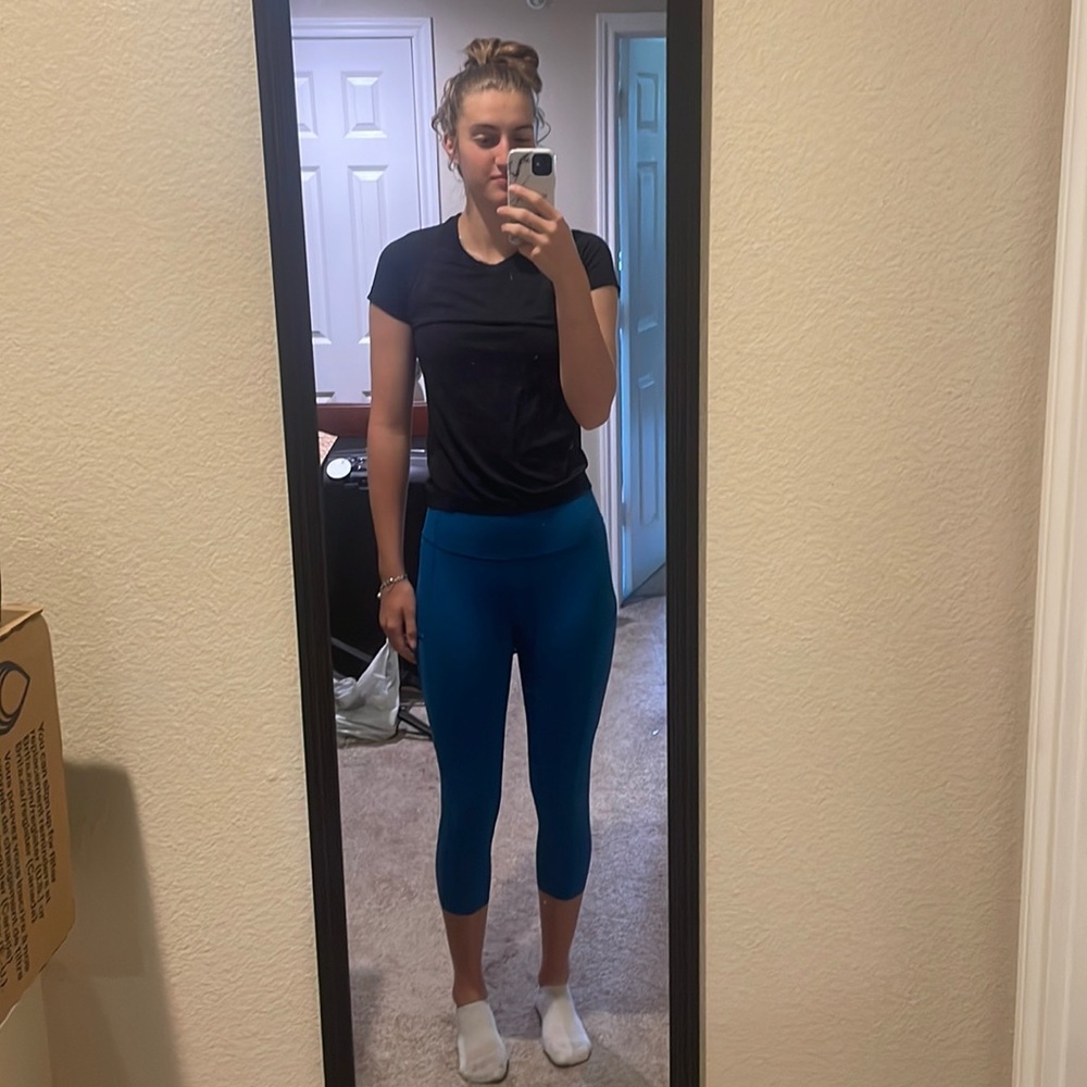 Lululemon Fast Free HR Crop 19"L Reflective Size 6 Blue Lagoon leggings - Picture 11 of 12